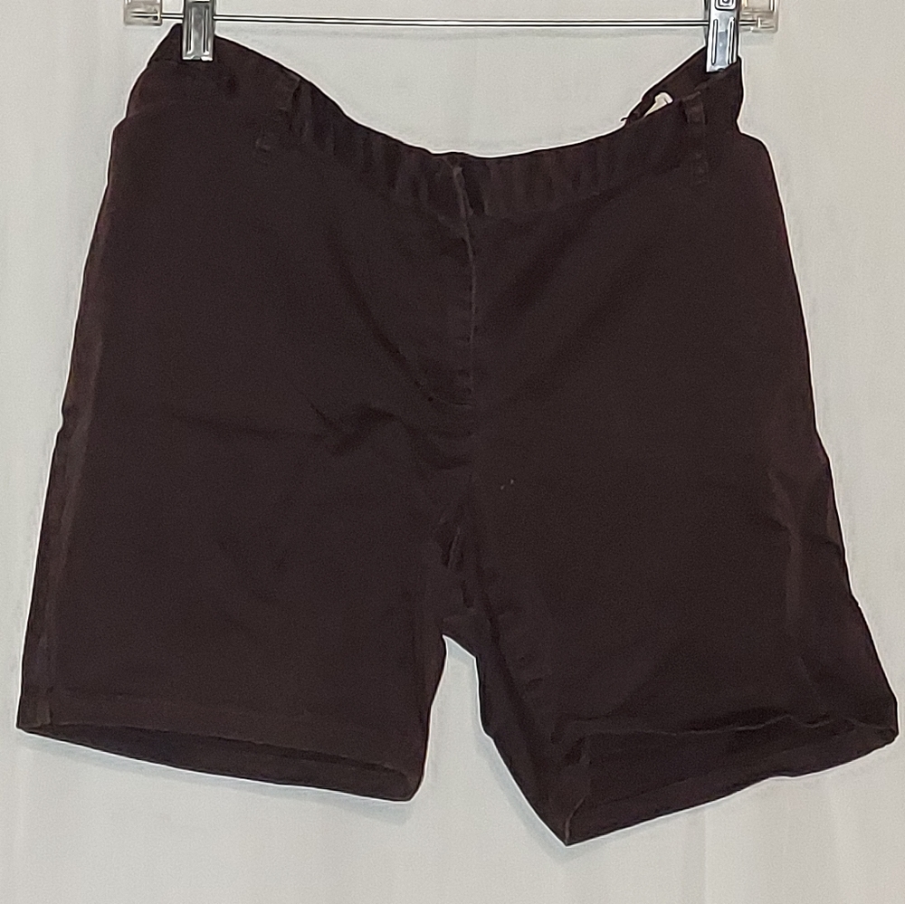 Maternity shorts